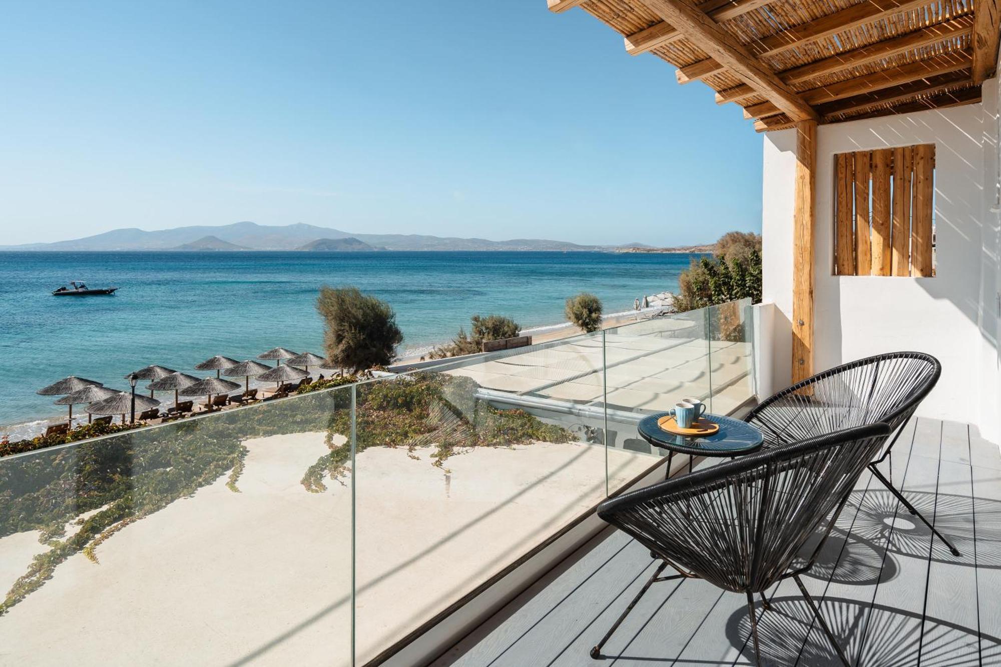 Agia Anna  Manios Suites מראה חיצוני תמונה