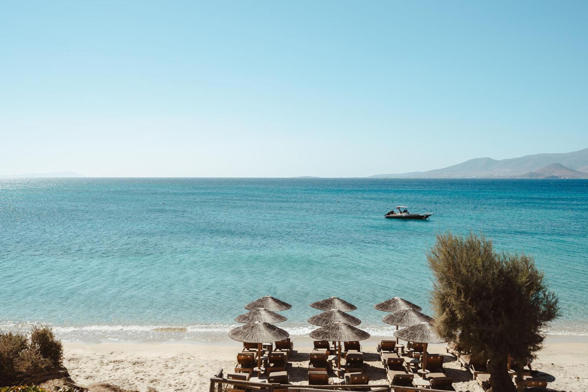 Agia Anna  Manios Suites מראה חיצוני תמונה