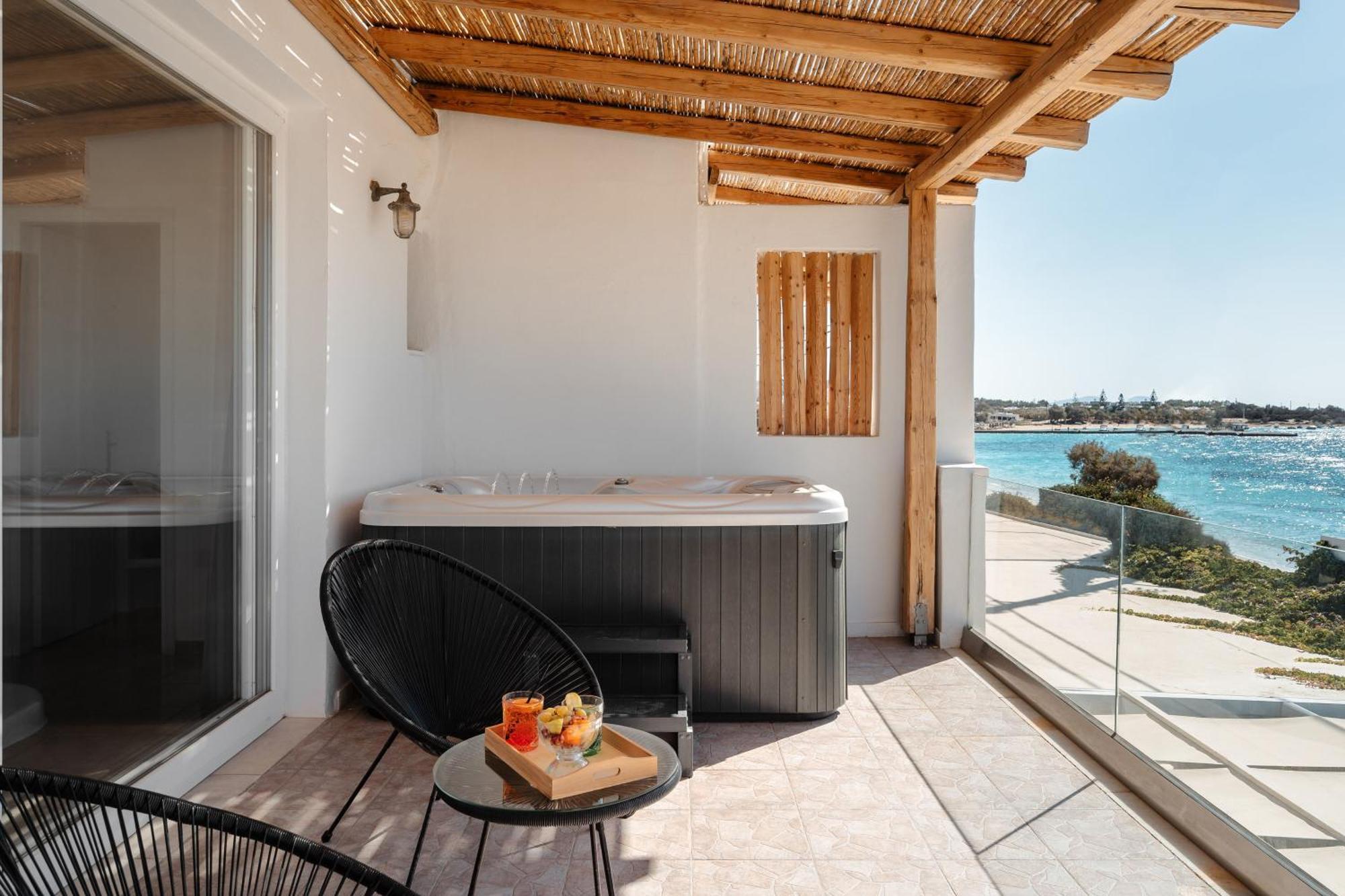 Agia Anna  Manios Suites מראה חיצוני תמונה
